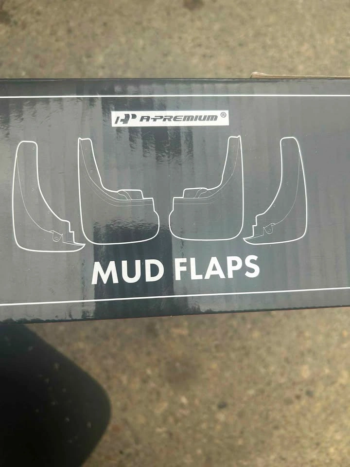 Ram truck mud flaps splash guards new in box - photo 3