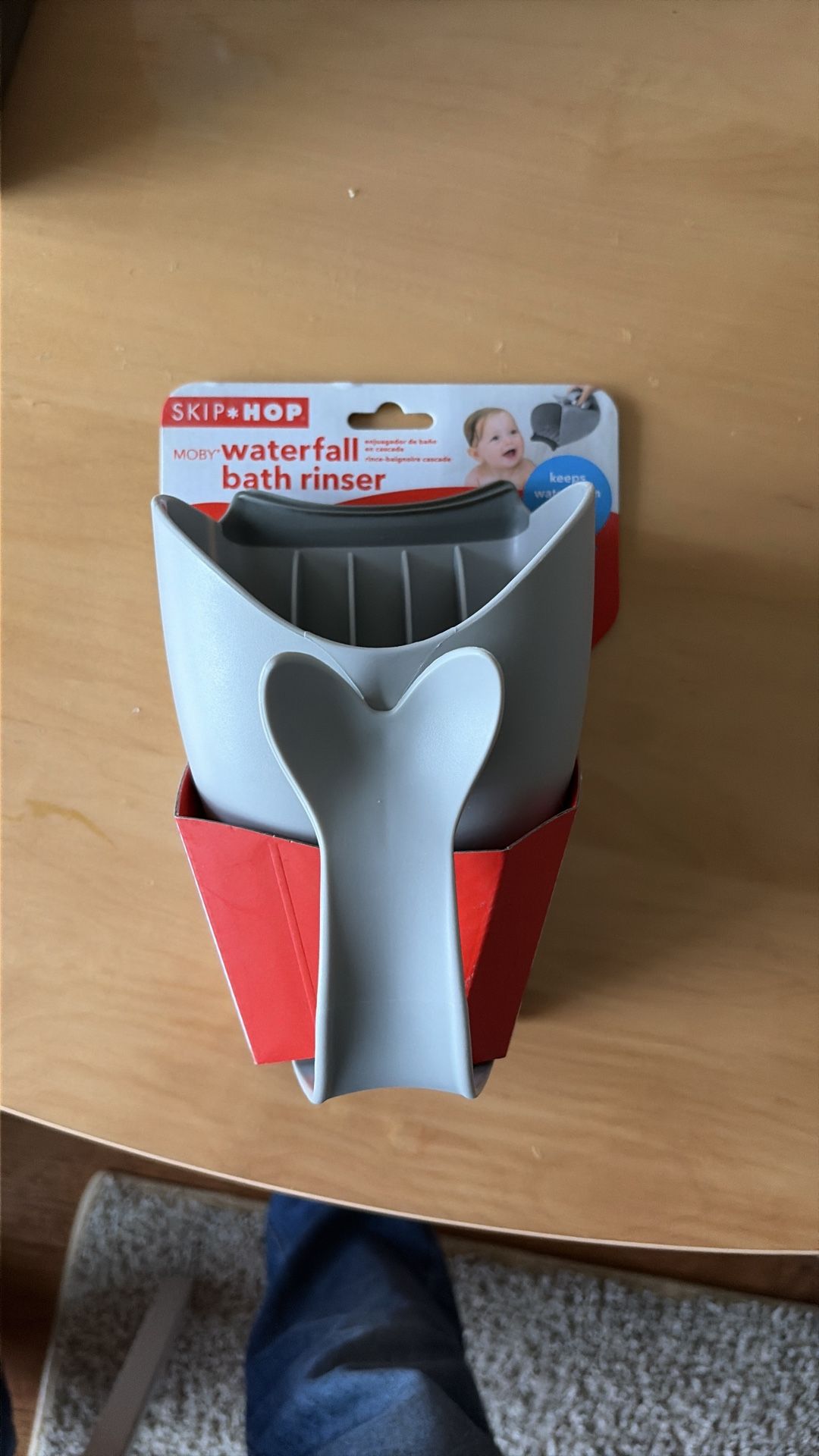 Skip hop waterfall bath rinser