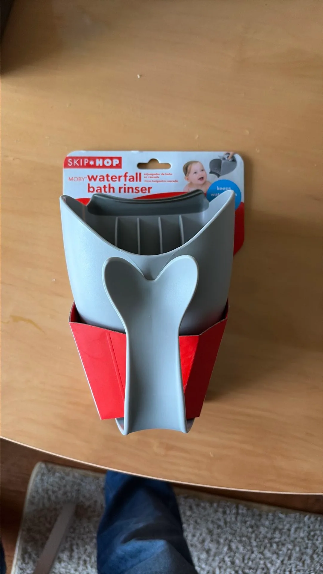 Skip hop waterfall bath rinser