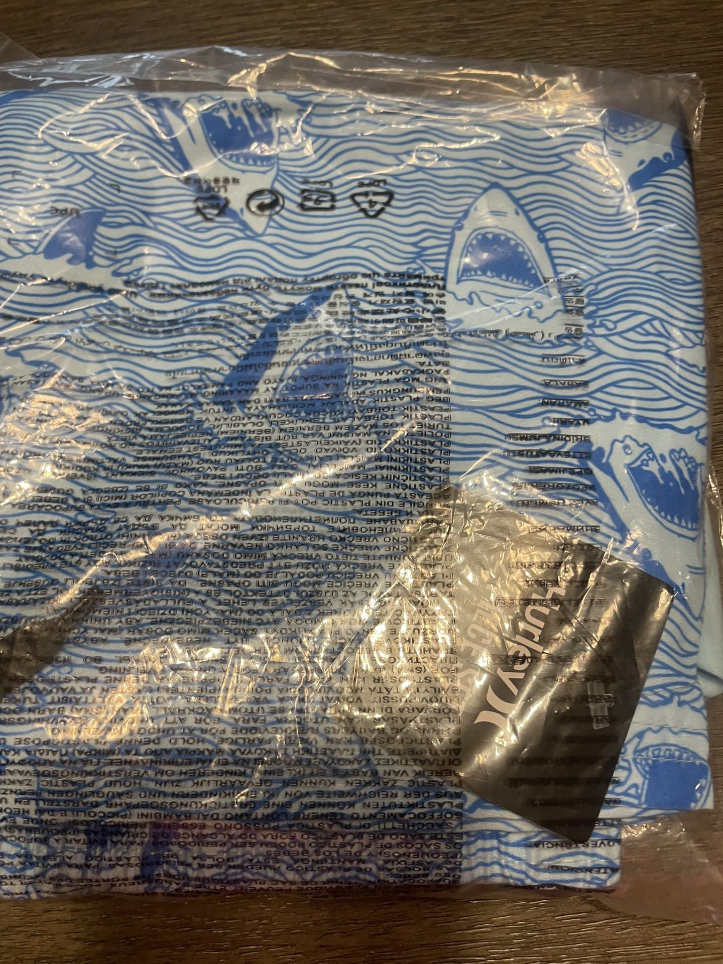 Size 6 Shark Swimwear NWT 10$ Firm - photo 2