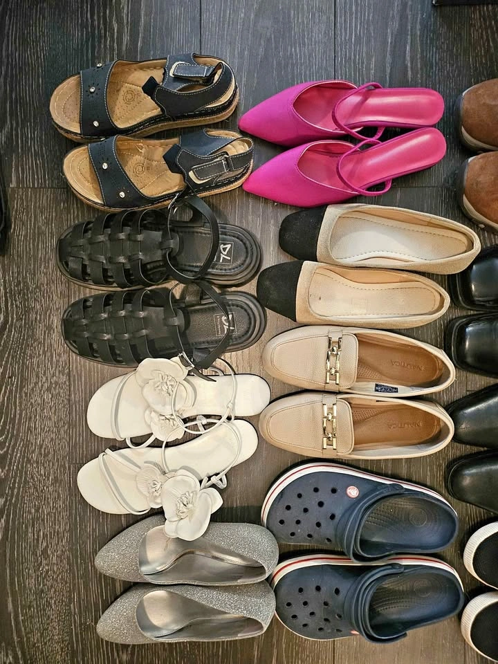 Closet Cleanout – Women's Shoes & Sandals