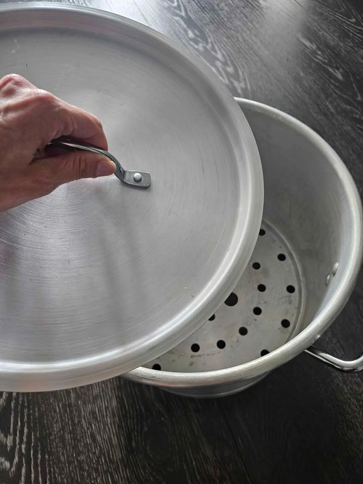 Aluminum Steamer Pot - photo 3
