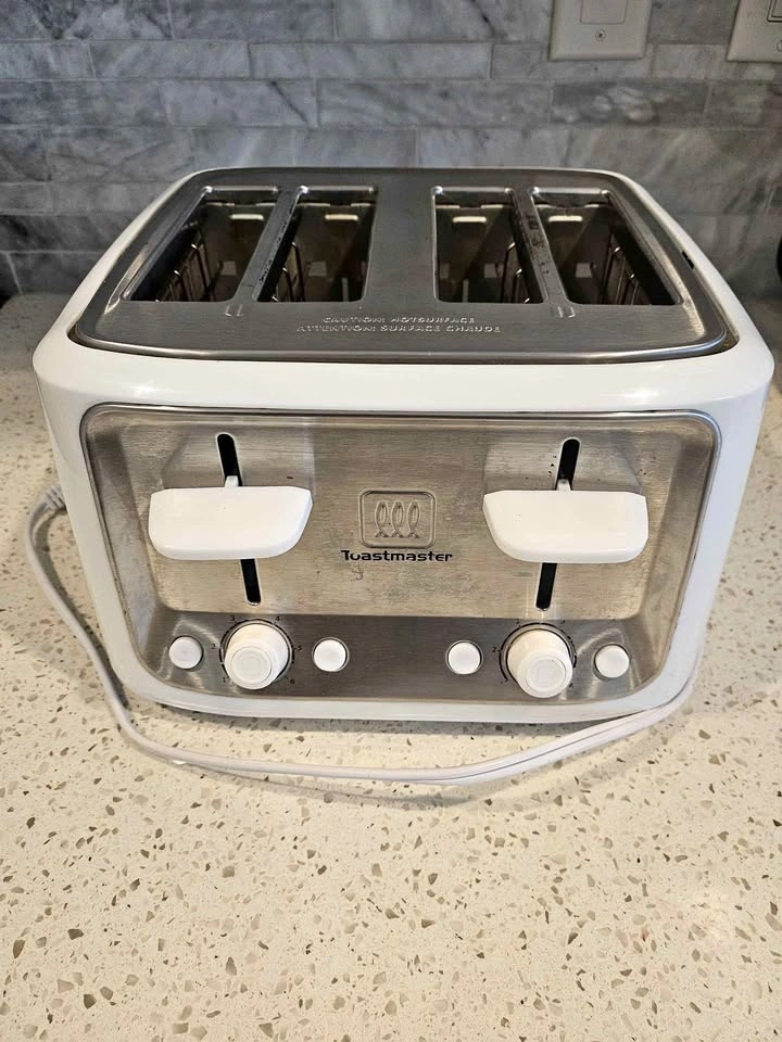 4-Slice Toaster