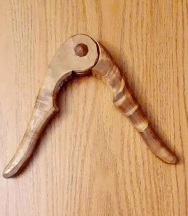 Rare Wooden Hand Carved Nutcracker - photo 3