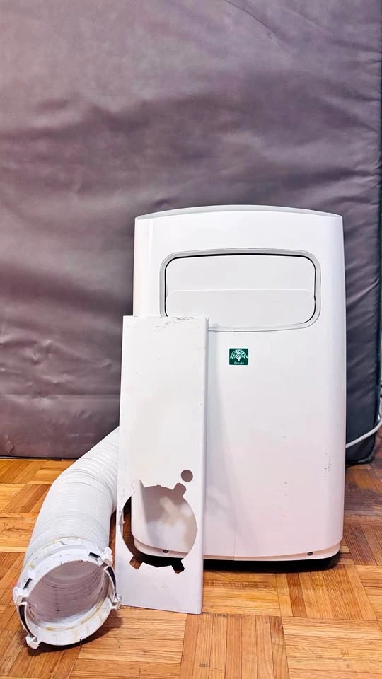 Eco-Air 12,000 BTU Portable AC — Barely Used, Complete Kit