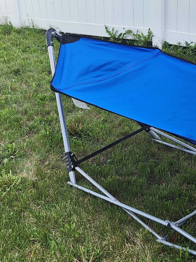 Portable Folding Hammock – Easy Setup, No Trees Needed! - photo 3