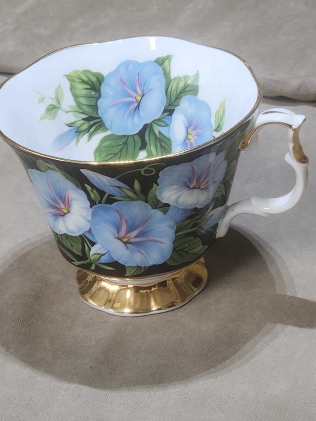 Vintage Royal Albert "Morning Glory" Teacup (Cup Only) - photo 5