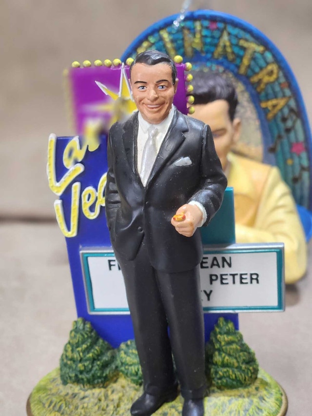 Set of 6 Vintage Frank Sinatra Musical Christmas Ornaments - photo 2