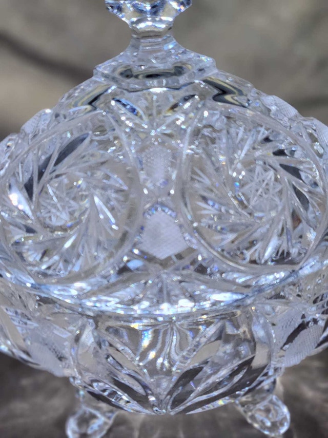 24% Lead Crystal Lidded Candy Dish with Tall Steeple Spire - photo 2