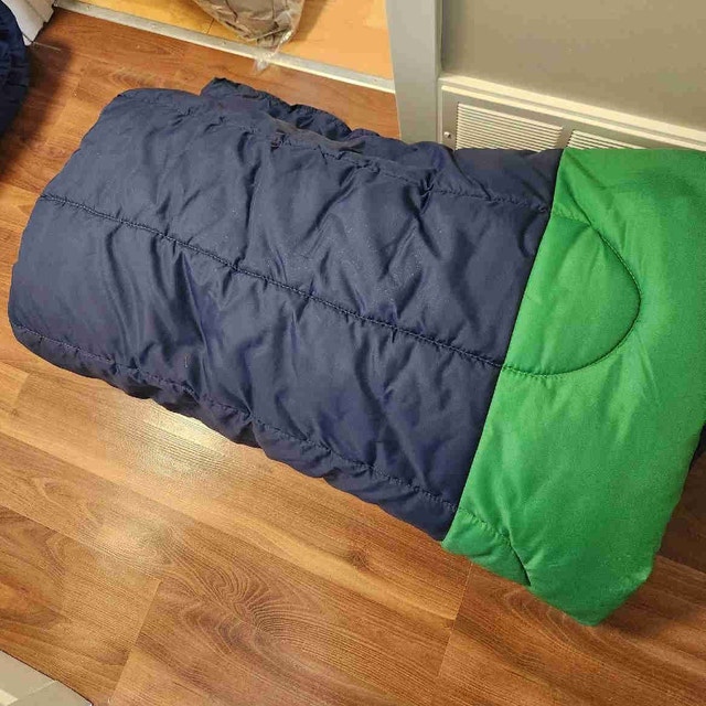 Woods Sleeping Bags – Perfect for Car Camping & Cottages