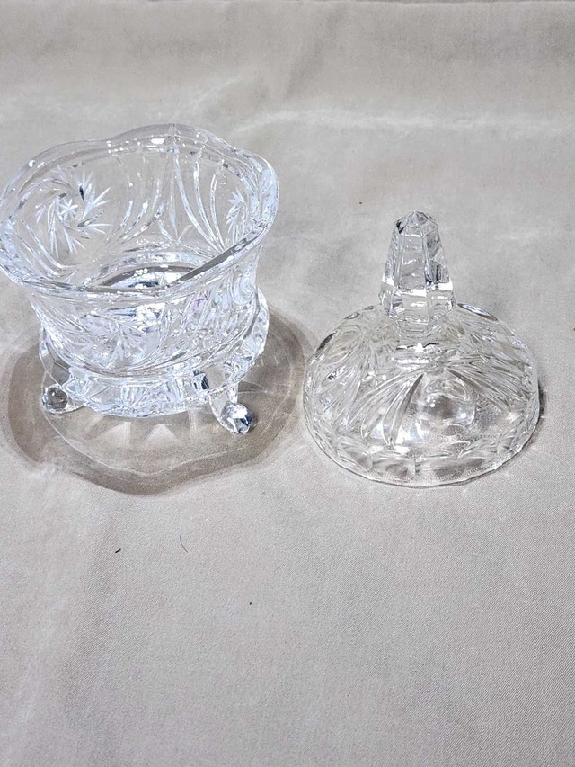 Vintage Hand-Cut Lead Crystal Lidded Candy Dish - photo 3