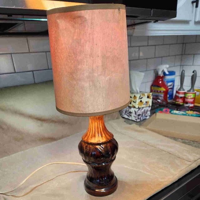 1960s/70s Mid-Century Modern Drip Glaze Ceramic Lamp