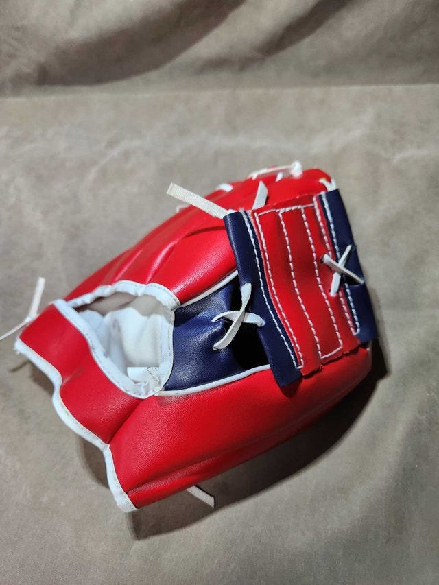 1980s Hutch Professional Model Youth Baseball Glove - photo 3