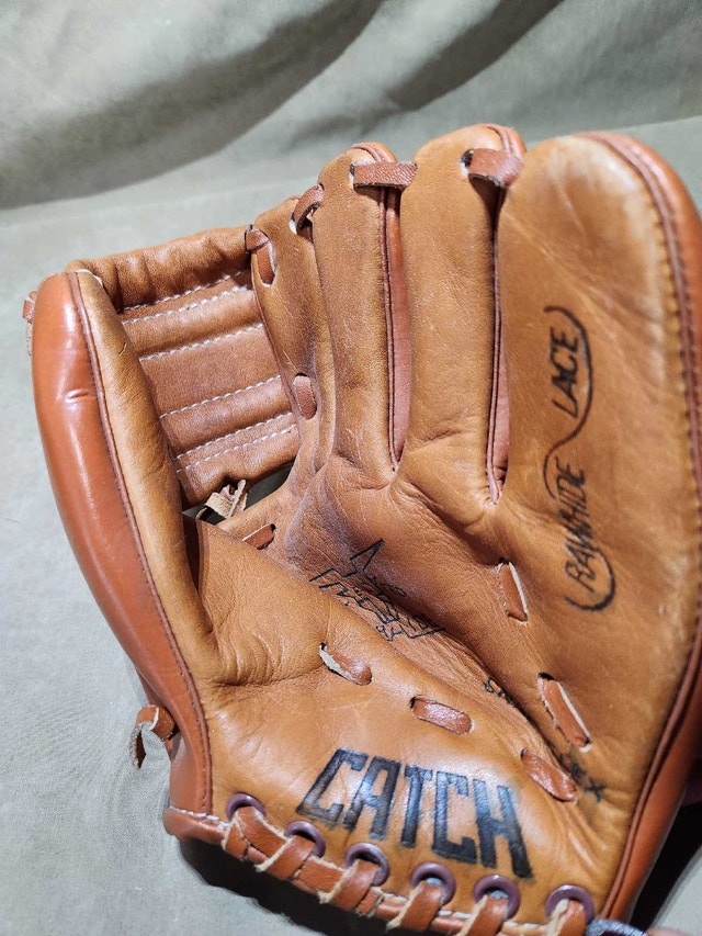 Vintage Leather Youth Baseball Glove, "Rawhide Lace"