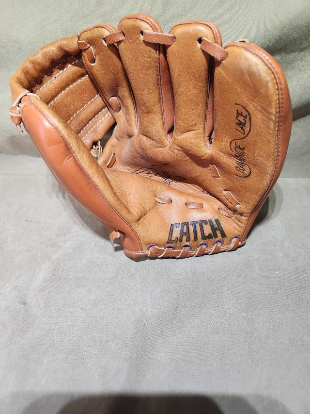 Vintage Leather Youth Baseball Glove, "Rawhide Lace" - photo 5