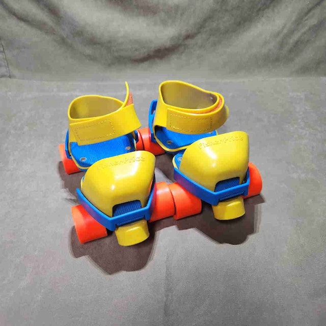 1980s Fisher-Price 1-2-3 Grow With Me Kids Roller Skates