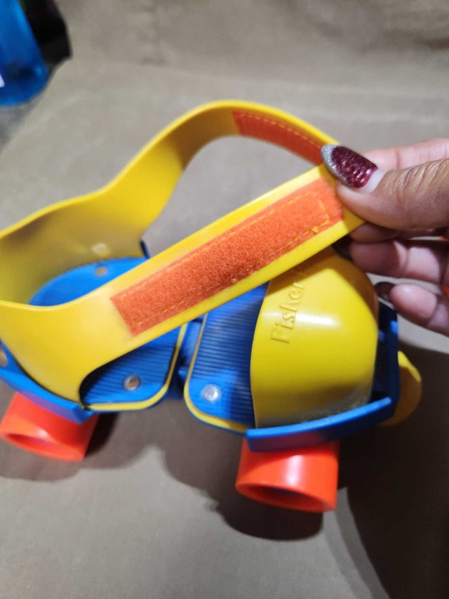 1980s Fisher-Price 1-2-3 Grow With Me Kids Roller Skates - photo 4