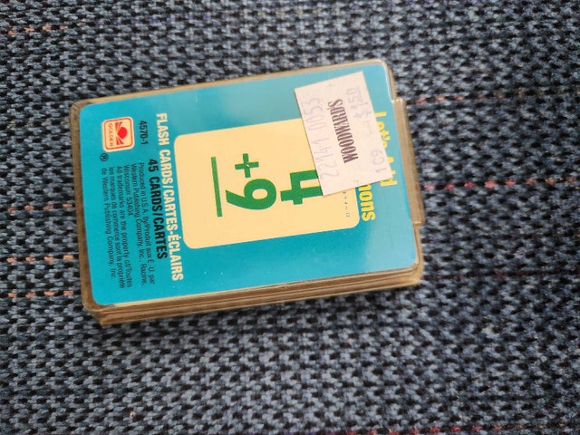 Retro 1970s Golden Flash Cards (Sealed) - photo 3