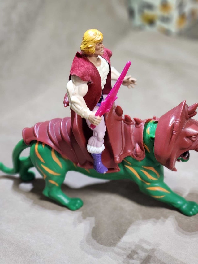 1980s Masters of the Universe: Prince Adam & Battle Cat Set - photo 3