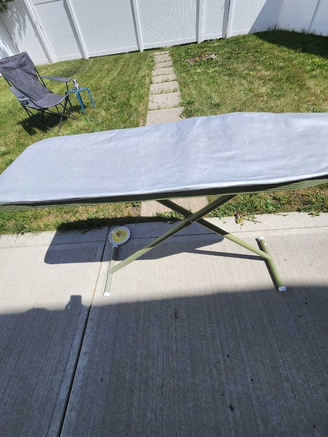 Vintage Heavy-Duty Metal Ironing Board - photo 2