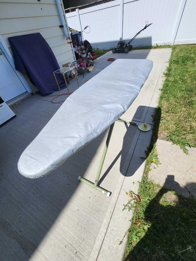 Vintage Heavy-Duty Metal Ironing Board - photo 5