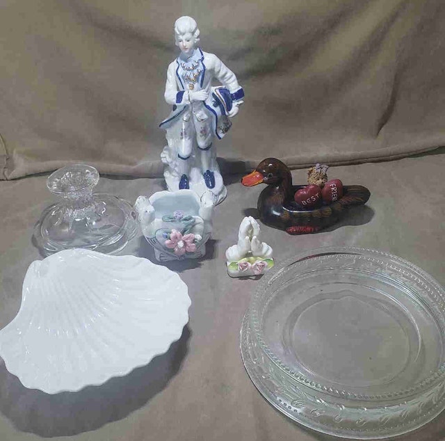 Vintage Collectible Lot, Porcelain, Milk Glass