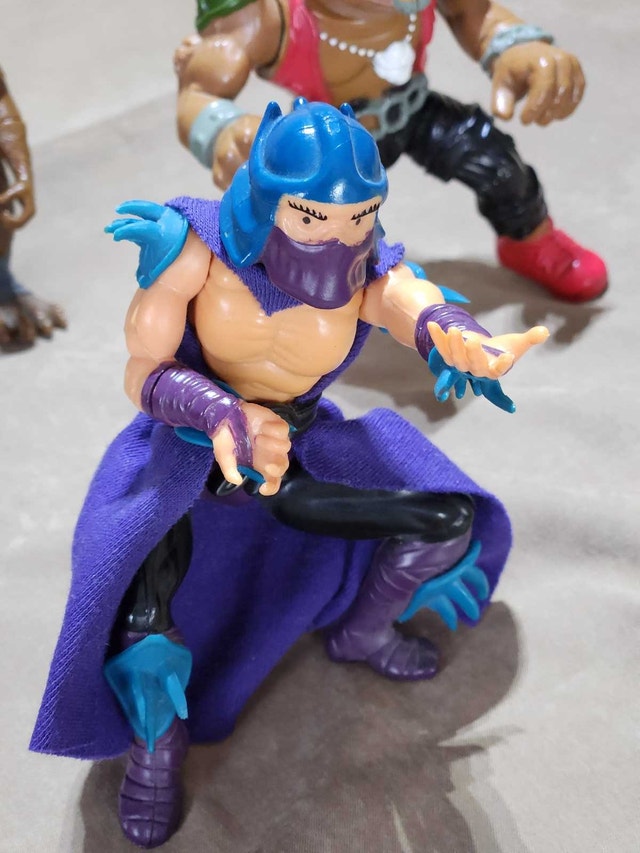 Vintage TMNT Action Figure Lot + 1990 Shreddies Cereal Ring - photo 2