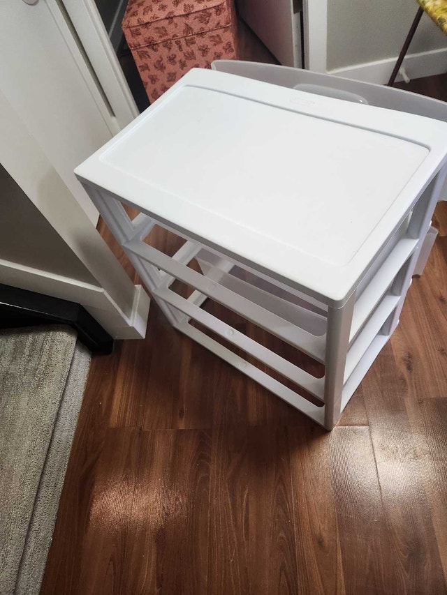 Sterilite 3-Drawer Wide Plastic Storage Cart – Great Condition! - photo 4