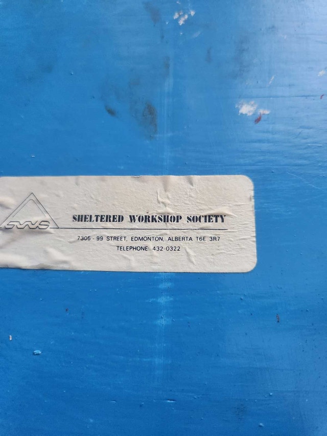1985 Children's Step Stool, Edm. Sheltered Workshop History - photo 3