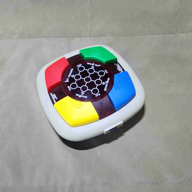 Vintage 1987 VTech Mini Wizard – Fun 80s Throwback!