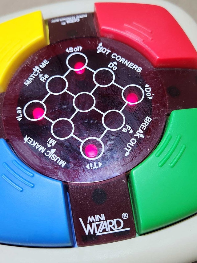 Vintage 1987 VTech Mini Wizard – Fun 80s Throwback! - photo 4