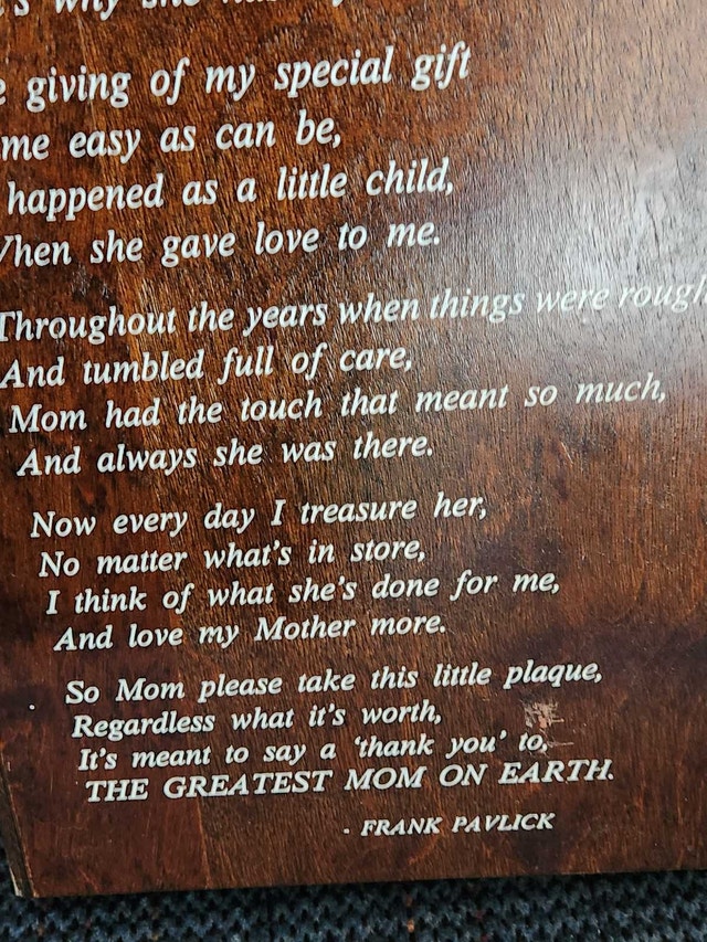 Vintage Frank Pavlick "Thanks, Mom" Wood Plaque - photo 4