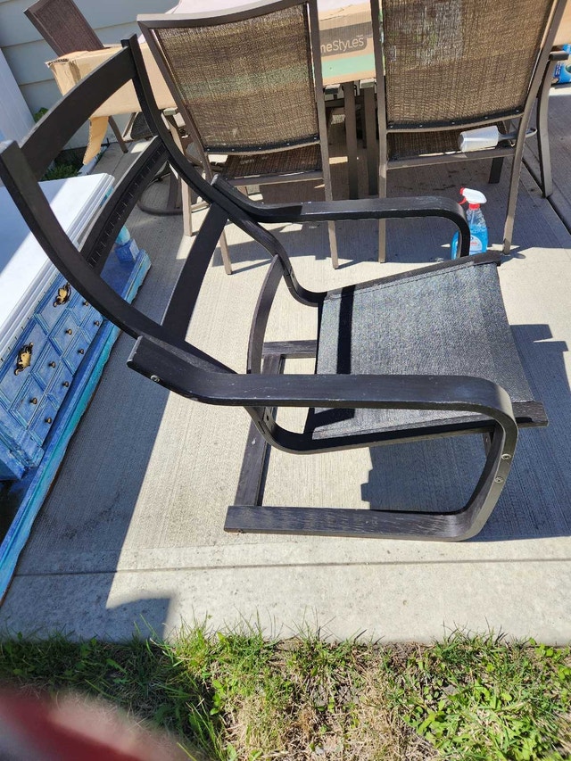 IKEA POÄNG Armchair - Black-Brown Wood - Removable Cushion - photo 4