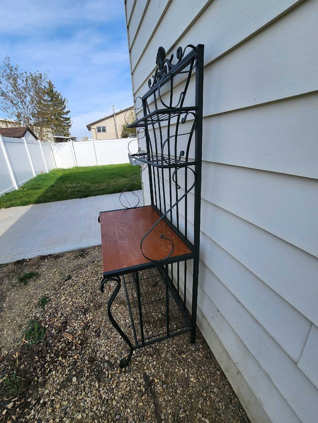 Vintage Wrought Iron Style Baker’s Rack - photo 5
