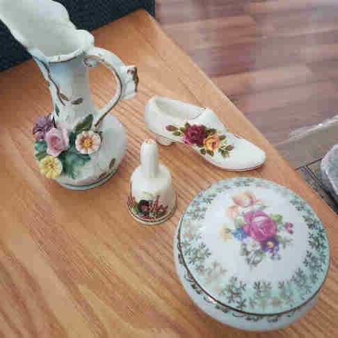 Miniature China Bundle – England Bone China & East Germany