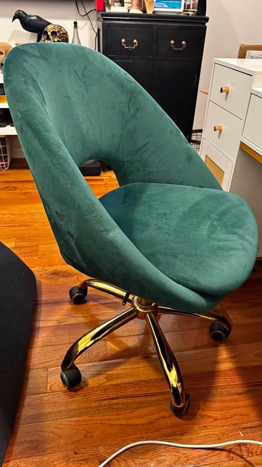 Green Velvet Lourdes Task Chair by Kelly Clarkson Home