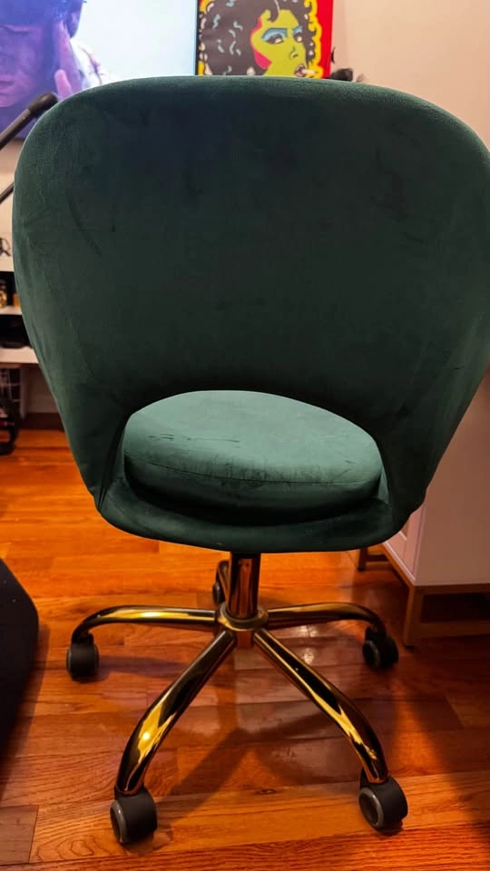 Green Velvet Lourdes Task Chair by Kelly Clarkson Home - photo 3