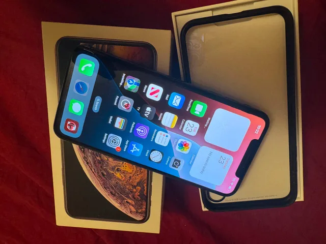 ✅Apple iPhone XS Max 64 GB ✅ Black ✅82% Battery thumbnail