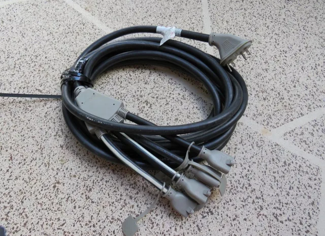 Briggs & Stratton 20 Amp Generator Adapter thumbnail