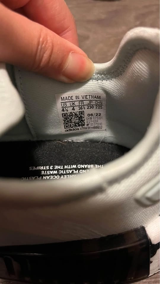 Adidas x Parley NMD Size 4.5 - photo 3