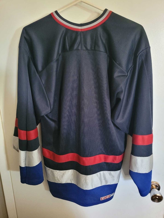 CCM Vancouver Canucks Jersey - photo 4