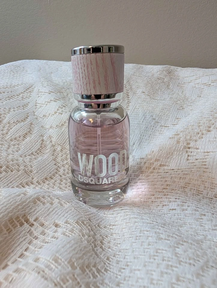 DSQUARED2 Wood for Her Eau de Toilette Perfume $20 OBO - photo 2