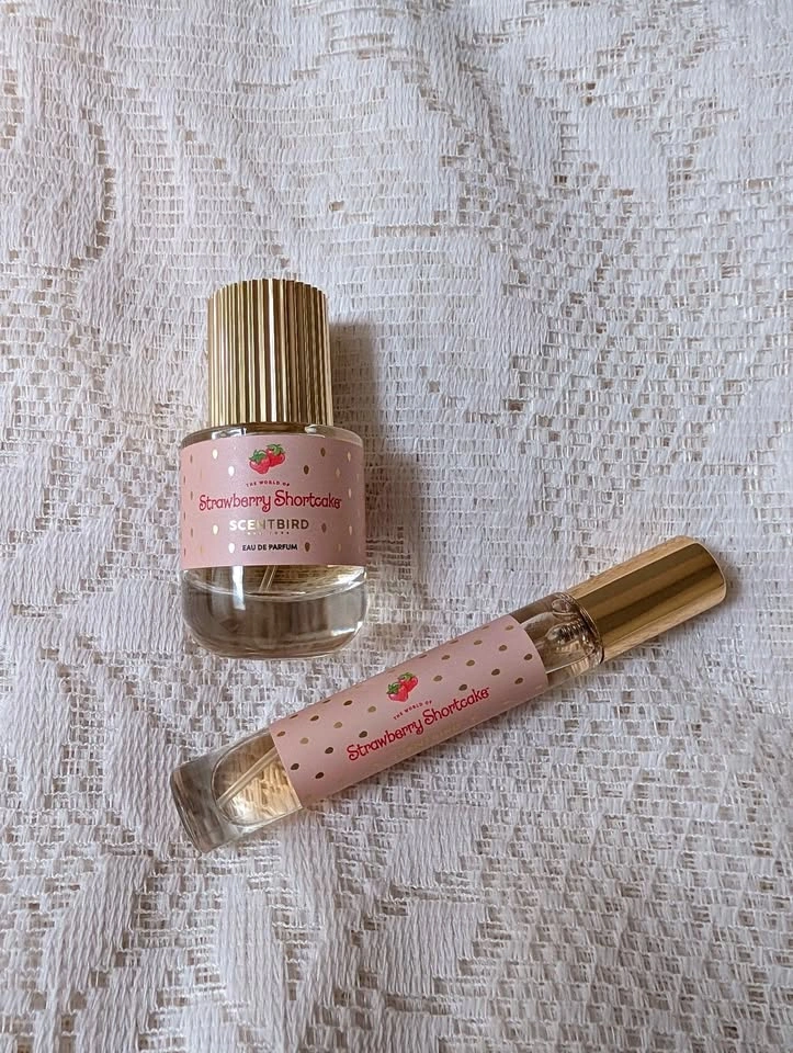 Strawberry Shortcake x Scentbird Eau de Parfum perfume set