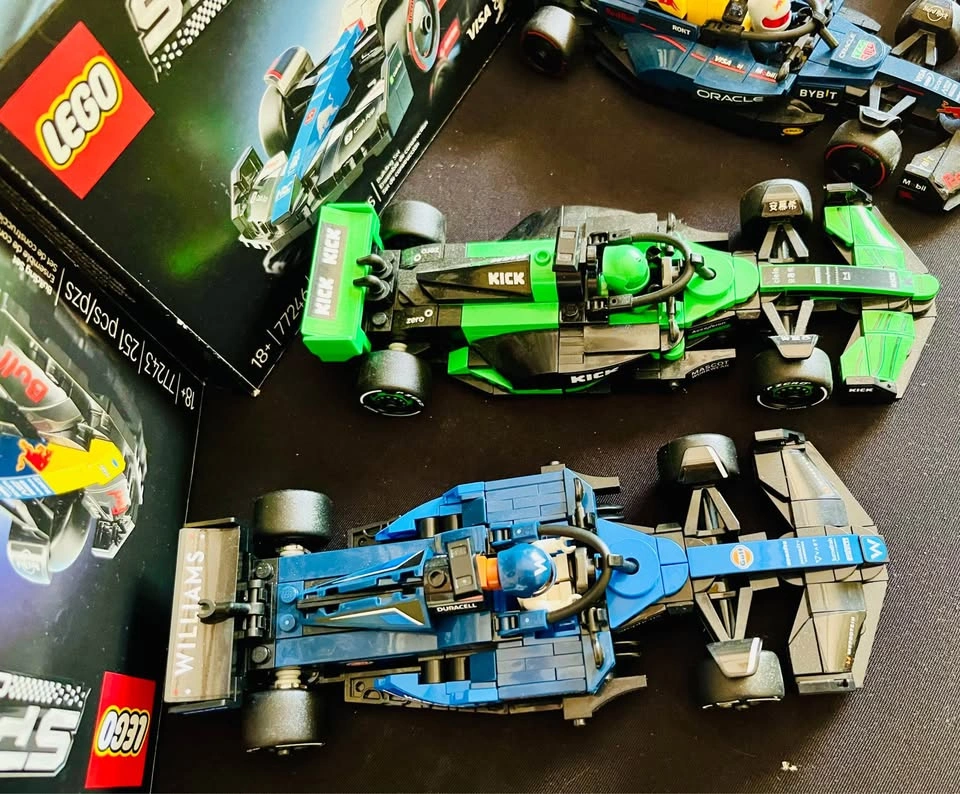 LEGO - LEGO F1 Formula 1 (5) Car Mixed Lot - photo 2