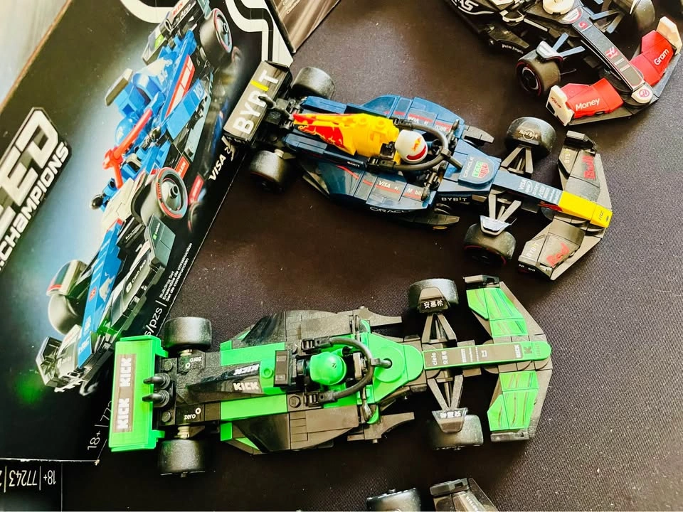 LEGO - LEGO F1 Formula 1 (5) Car Mixed Lot - photo 3