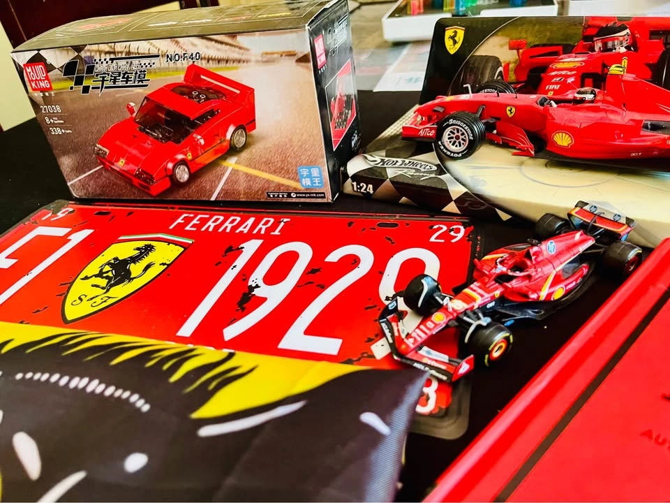 F1 - Formula 1 - Ferrari Collectables Mixed Lot (6) Items - photo 4