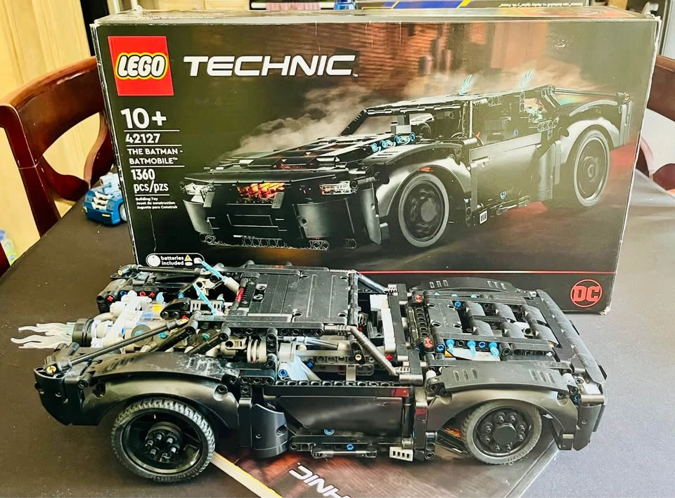 LEGO Technic Batman Set Lot: 42127 and 76274 - photo 4