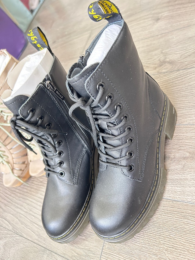 Brand New Leather Short Boots