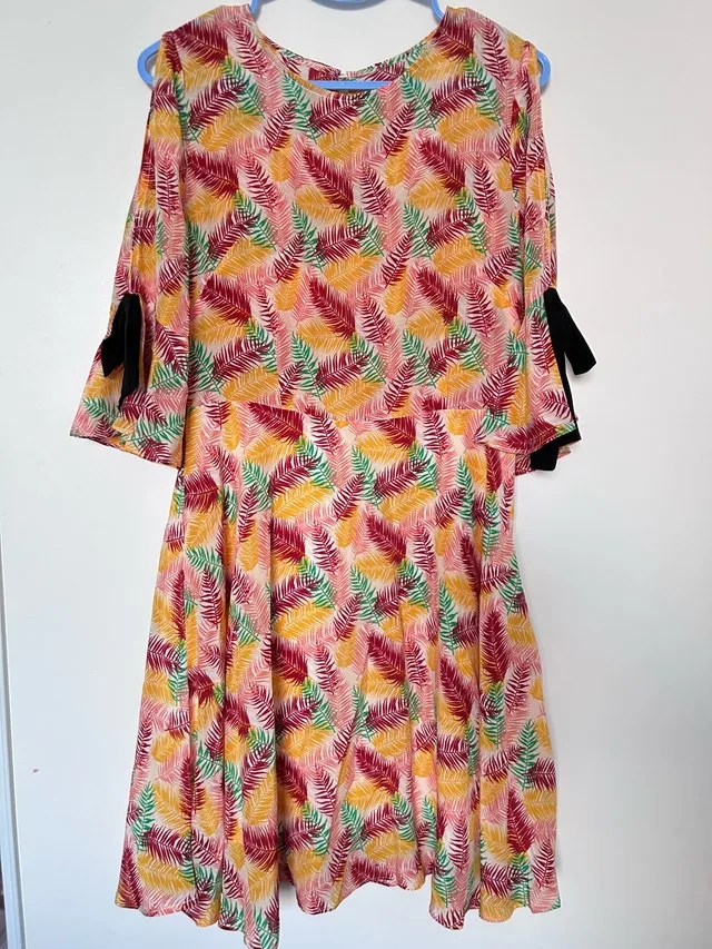 New Unworn Premium Hangzhou Silk Skirt - photo 2