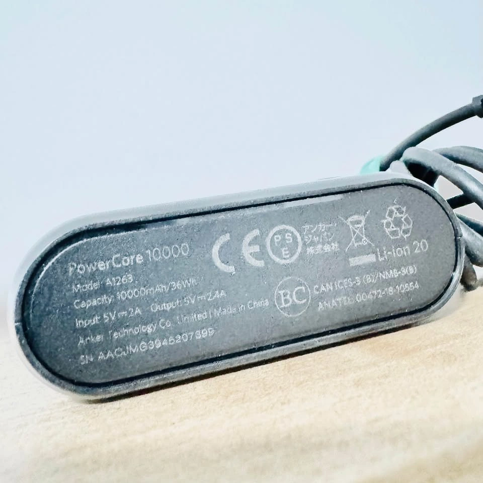 Anker PowerCore 10,000 mAh Portable Charger with Cable - photo 4